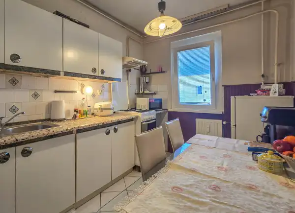 Eladó panellakás, Sopron 1+2 szoba 62 m² 51.9 M Ft