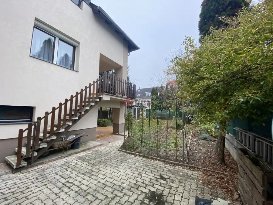 eladó sorház, Sopron