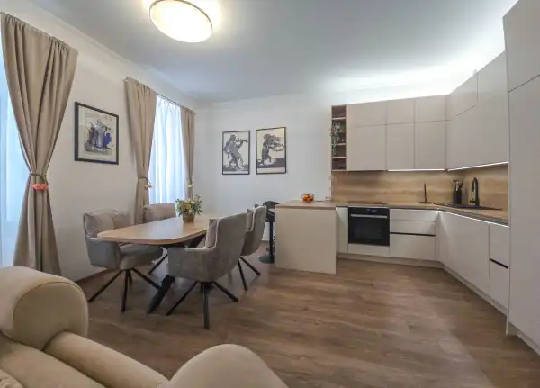 Eladó téglalakás, Sopron 2+2 szoba 79 m² 79.9 M Ft