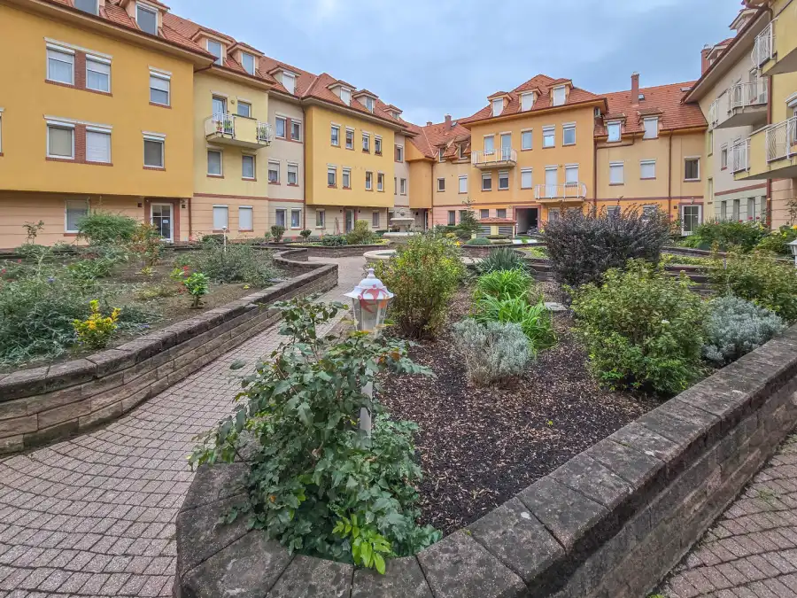 eladó téglalakás, Sopron